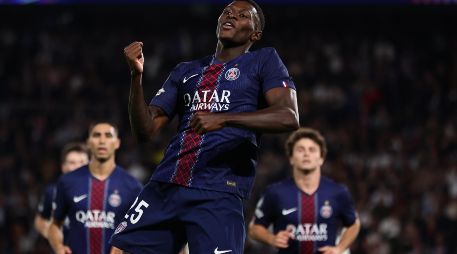 Nuno Mendes fue el autor de una de las cuatro anotaciones que el PSG consiguió frente al Atalanta. EFE/T. Suárez