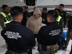 La SSPC detalló que en breve el exfuncionario, señalado además como presunto líder de la organización criminal “La Barredora”, será trasladado al Centro Federal de Reinserción Social No. 1, Altiplano. CORTESÍA