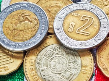 Tanto la falsificación como la alteración de moneda son delitos considerados graves por el Código Federal de Procedimientos Penales. CANVA