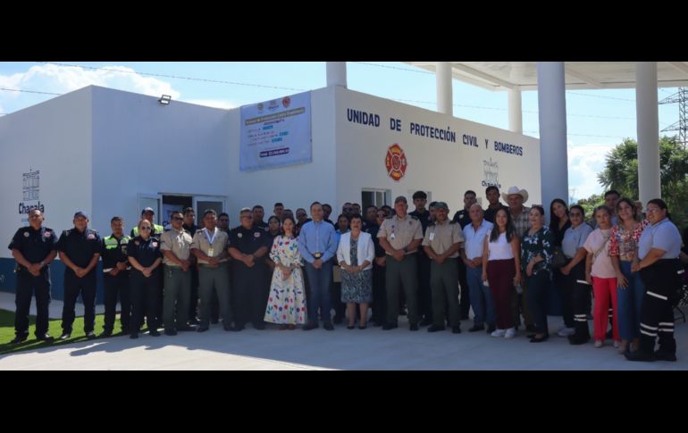 El presidente municipal de Chapala, Alejandro Aguirre Curiel, encabezó la inauguración del inmueble y anunció que el servicio contará con un médico de planta para atender urgencias médicas con mayor eficacia. CORTESÍA