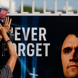 Funeral de Charlie Kirk en Glendale genera tensión y medidas extremas de seguridad