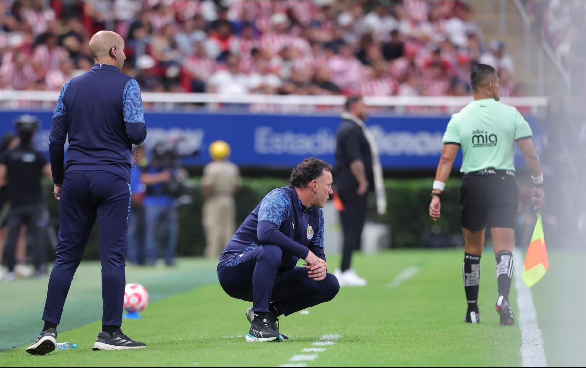 Milito se mostró crítico con el desempeño de sus jugadores tras la racha de partidos sin victoria y señaló que el equipo perdió la regularidad. IMGO7/R. Vadillo