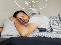 La somniloquia es un fenómeno intrigante que refleja cómo nuestro cerebro puede continuar procesando información incluso mientras dormimos. CANVA