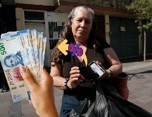 Advierten que el aumento al impuesto al ahorro podría afectar a la mayoría de personas que no presentan su declaración anual. EL INFORMADOR / ARCHIVO