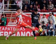 Un nuevo descalabro condenaría a Chivas a depender de lo que hagan otros equipos para mantenerse con vida en la lucha por la clasificación. IMAGO7.