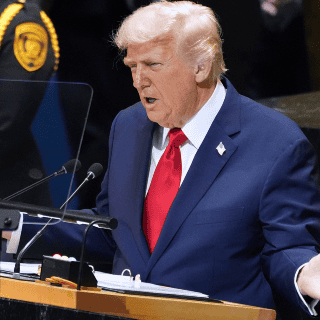 Trump dice que Ucrania puede recuperar el territorio ocupado por Rusia