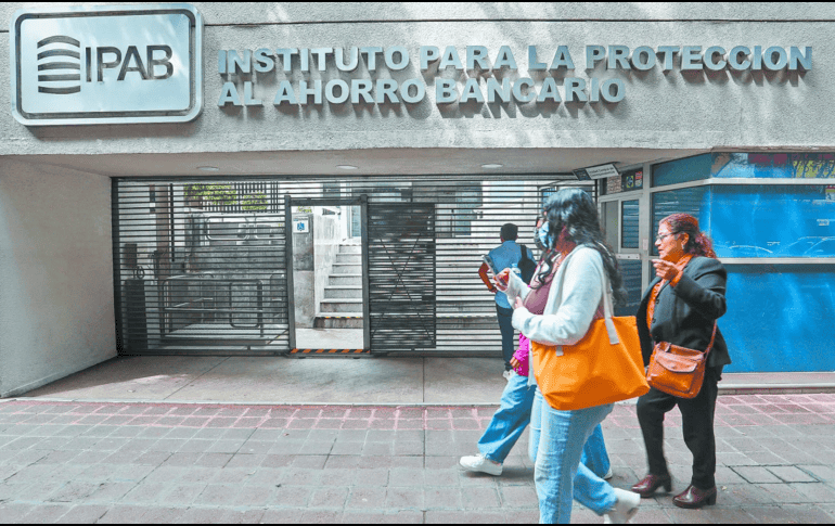 Si bien hay un impacto para el banco, esto no se reflejará en sus usuarios. EFE / ARCHIVO