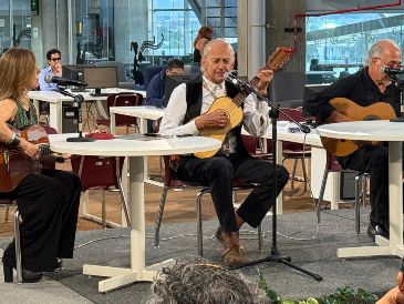 Padilla compartió que su propósito era rescatar el legado de autores fundamentales a través de la música. EL INFORMADOR / H. Navarro