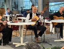 Padilla compartió que su propósito era rescatar el legado de autores fundamentales a través de la música. EL INFORMADOR / H. Navarro