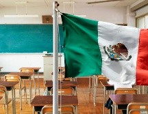El objetivo de mover algunas conmemoraciones al lunes más cercano es favorecer la convivencia familiar y fomentar el turismo, al mismo tiempo que se brinda un respiro a estudiantes, maestros y trabajadores a mitad del ciclo escolar. ESPECIAL / CANVA