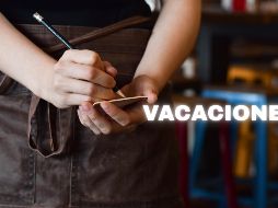 El artículo 81 establece que las vacaciones pueden tomarse en los seis meses posteriores al aniversario laboral. ESPECIAL / CANVA