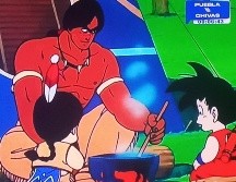Lo que comenzó como una suspensión por lluvia terminó por regalar a la afición un episodio cargado de nostalgia, en el que el futbol mexicano y la cultura televisiva se encontraron de nuevo. ESPECIAL