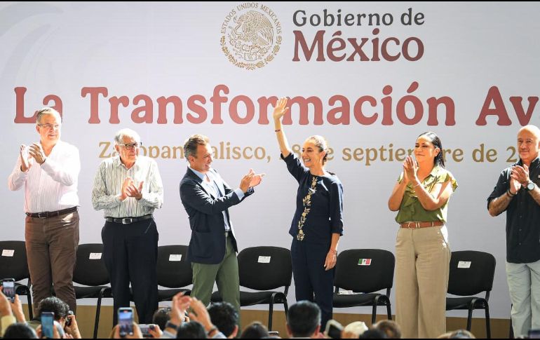 Sheinbaum abrió el evento recordando cómo durante la presidencia de Andrés Manuel López Obrador 13.5 millones de mexicanos salieron de la pobreza. EL INFORMADOR / J. ACOSTA