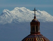 El paso de un sistema frontal o frente frío en México puede generar cambios bruscos de clima: pueden presentarse temperaturas bajas, heladas en zonas altas, vientos fuertes, oleaje elevado e incremento de nubosidad. NTX / ARCHIVO