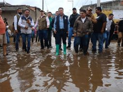 Pablo Lemus Navarro encabezó un recorrido de evaluación en el municipio de Tototlán. CORTESÍA