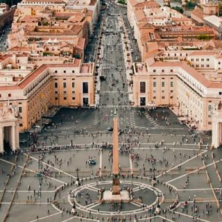 Sucesiones papales en el siglo XXI