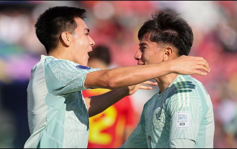 Gilberto Mora se erigió como la gran figura al marcar los dos goles que mantuvieron con vida al equipo. X/ @miseleccionsubs.