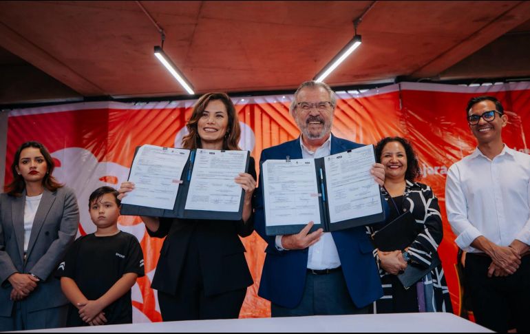 ECOS llegará a más comunidades de Guadalajara tras el convenio firmado por Vero Delgadillo y la Secretaría de Cultura. CORTESÍA