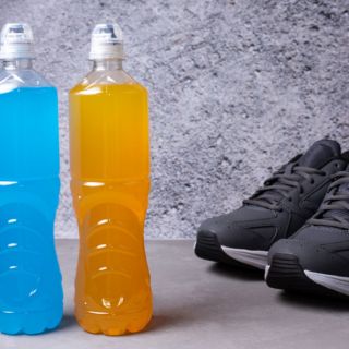 Razones por las que debes evitar los electrolitos, según especialistas