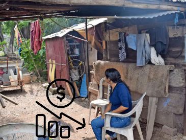 La disminucion de la pobreza no fue resultado de los recursos repartidos a través de los programas sociales, sino de los ingresos propios, expuso Claudia Maldonado, coordinadora general de Medición de Pobreza. SUN / ARCHIVO