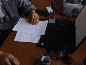 Pablo Lemus destacó que buscan brindar la mejor capacitación y herramientas de preparación a los estudiantes de cara a su incorporación al mercado laboral. EFE/ARCHIVO