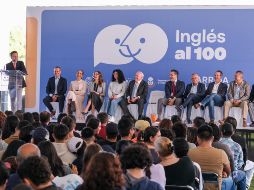 Pablo Lemus destacó que buscan brindar la mejor capacitación y herramientas de preparación a los estudiantes de cara a su incorporación al mercado laboral. CORTESÍA/Gobierno de Jalisco