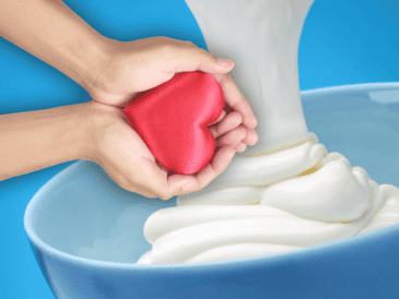 los yogures fermentados con probióticos poseen un alto potencial antioxidante, lo que puede favorecer un envejecimiento activo. ESPECIAL / CANVA