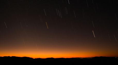 La lluvia de meteoros Dracónidas de 2025 es mucho más que un evento astronómico: es una cita histórica con el cielo, posiblemente irrepetible en décadas. UNSPLASH