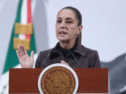 Sheinbaum señaló que Marcelo Ebrard, secretario de Economía (SE), mantiene diálogos con autoridades estadounidenses para el tema de los aranceles a vehículos pesados. SUN/ F. ROJAS