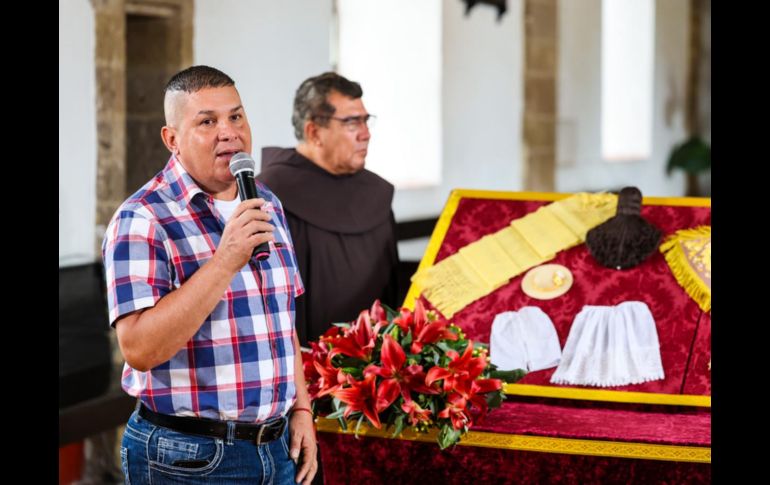 La Virgen de Zapopan será vestida con este ajuar para realizar su recorrido de regreso a la Basílica de Zapopan, luego de haber visitado las distintas iglesias y parroquias de la Metrópoli desde el pasado mes de mayo. EL INFORMADOR / A. Navarro