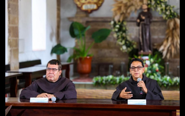 La Virgen de Zapopan será vestida con este ajuar para realizar su recorrido de regreso a la Basílica de Zapopan, luego de haber visitado las distintas iglesias y parroquias de la Metrópoli desde el pasado mes de mayo. EL INFORMADOR / A. Navarro