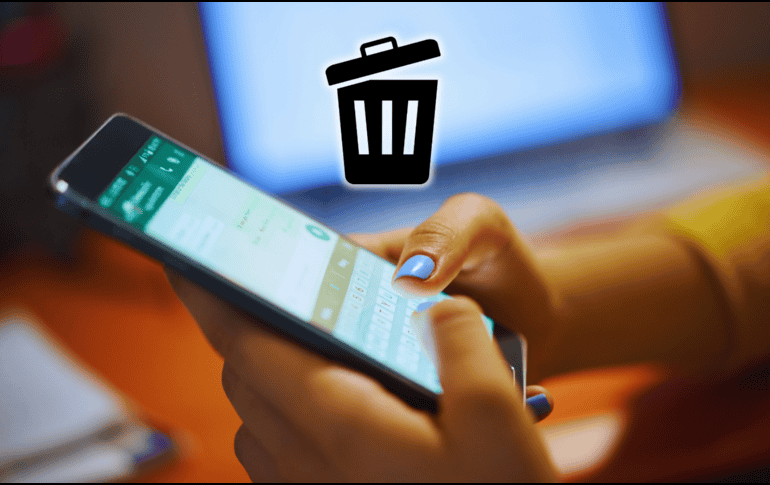 Borrar las imágenes, videos, audios, e incluso los chats que ya no sirven, puede ser una buena manera de liberar espacio. ESPECIAL / CANVA