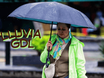 No se descarta la probabilidad de alguna lluvia dispersa o chubasco puntual por la tarde y hacia la noche en Guadalajara. SUN / ARCHIVO