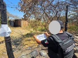 Elementos militares localizaron una bodega en el municipio de Degollado, donde se observaba huachicol desde el exterior. ESPECIAL/ FGR