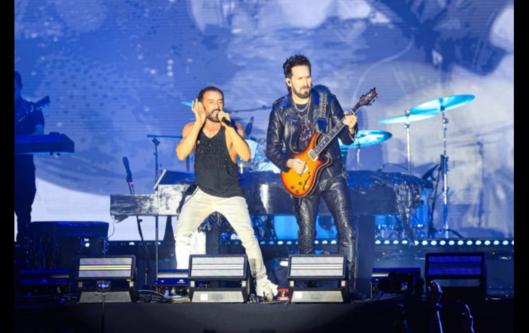 Mario Domm aseguró que este concierto sería distinto, razón por la cual le pidió al público que gritara las canciones que querían escuchar. EL INFORMADOR/ J. Acosta