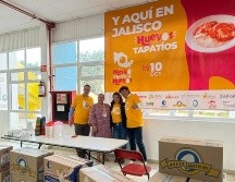 Además de los desayunos preparados, se donaron al DIF Jalisco cajas de huevo equivalentes a más de 5,000 desayunos.