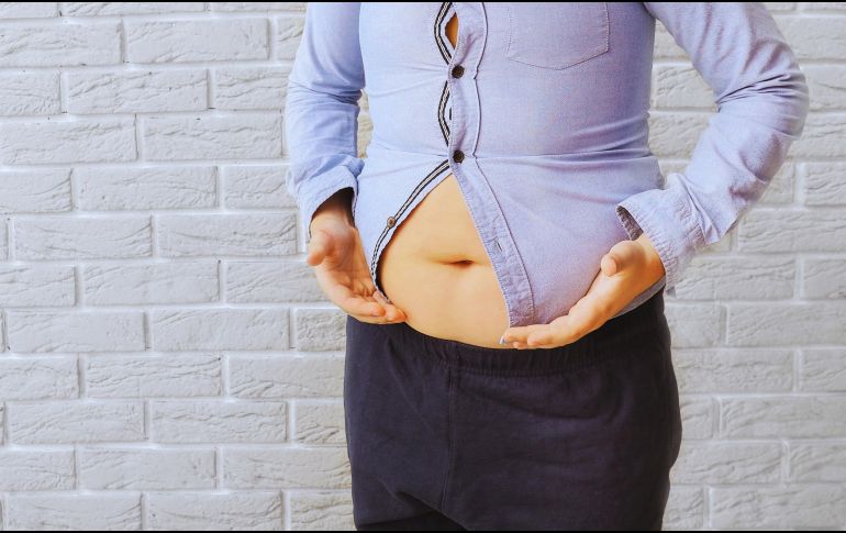 La obesidad infantil es una condición en la que un niño acumula mayor porcentaje de grasa corporal de la que el organismo necesita a su edad. ESPECIAL / CANVA