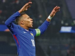 El delantero galo anotó un gol y puso una asistencia. AFP