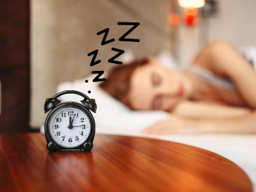 El insomnio suele aparecer cuando el cuerpo y la mente no logran desconectarse. ESPECIAL / CANVA