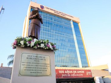 La escultura colocada sobre la Avenida Juárez y Enrique Díaz de León es una obra del artista jalisciense Rubén Orozco Loza. EL INFORMADOR / J. Acosta