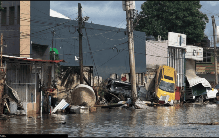 La Secretaría de Educación de Veracruz determinó la suspensión en los municipios afectados por las inundaciones. EFE / ARCHIVO