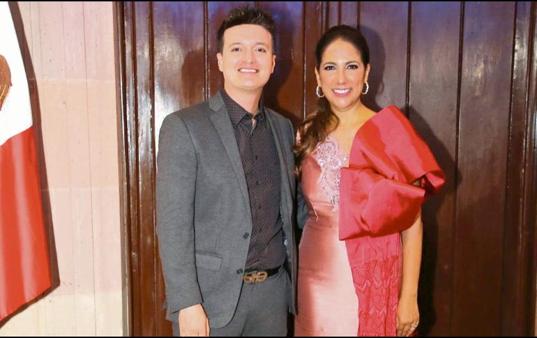 Recientemente tuvo una participación con la gobernadora del Estado, Libia Dennise, en el marco del Grito de Independencia. ESPECIAL