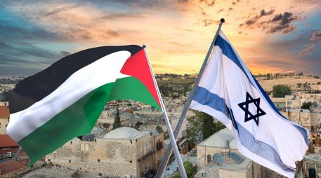 Dentro de Gaza se celebrará una pequeña ceremonia religiosa por los fallecidos, cuyos ataúdes serán llevados entonces fuera del enclave, envueltos en banderas israelíes. ESPECIAL / CANVA