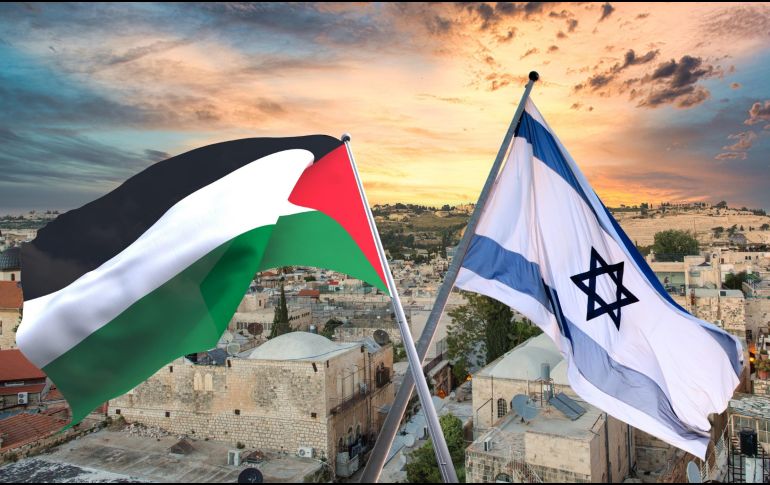 Dentro de Gaza se celebrará una pequeña ceremonia religiosa por los fallecidos, cuyos ataúdes serán llevados entonces fuera del enclave, envueltos en banderas israelíes. ESPECIAL / CANVA