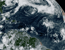 La tormenta tropical Lorenzo continúa avanzando sobre el Atlántico central, sin representar amenaza para zonas costeras. EFE / NOAA