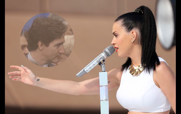 Katy Perry dio un guiño a los rumores que la colocan en relación con Justin Trudeau. AP / ARCHIVO