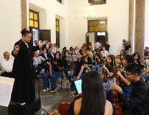 La primera Orquesta Sinfónica ECOS Jalisco (OSEJ) debutará el próximo 18 de octubre en el Foro de Arte y Cultura, un ensamble integrado por 64 niñas, niños y adolescentes de entre nueve y 19 años provenientes de diez municipios del estado. CORTESÍA