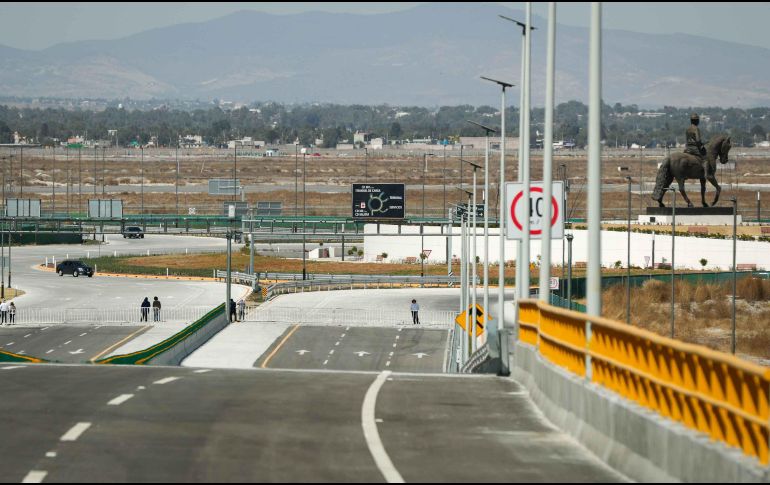 Conoce las casetas que conectan con el recinto aeroportuario y en las cuales podrás exentar el pago del peaje mostrando tu pase de abordar vigente. SUN / ARCHIVO