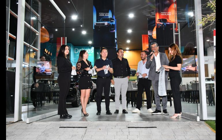 Liliana Pérez, Johnny Fang, Daniel Andrade, Edgar Fernández. GENTE BIEN JALISCO / Revista del 17 de octubre 2025