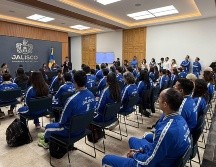 Pablo Lemus aprovechó el evento para dar a conocer que el siguiente año se construiría un Polideportivo en Puerto Vallarta. EL INFORMADOR / A. García